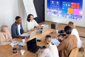 Videokonferenceløsning i HU elle UHD kvalitet med StarryHub